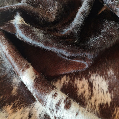 Tapete de couro de boi natural exótico tricolor EXC1073 — foto real 4