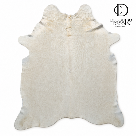 Tapete Bovino Natural Branco BR833